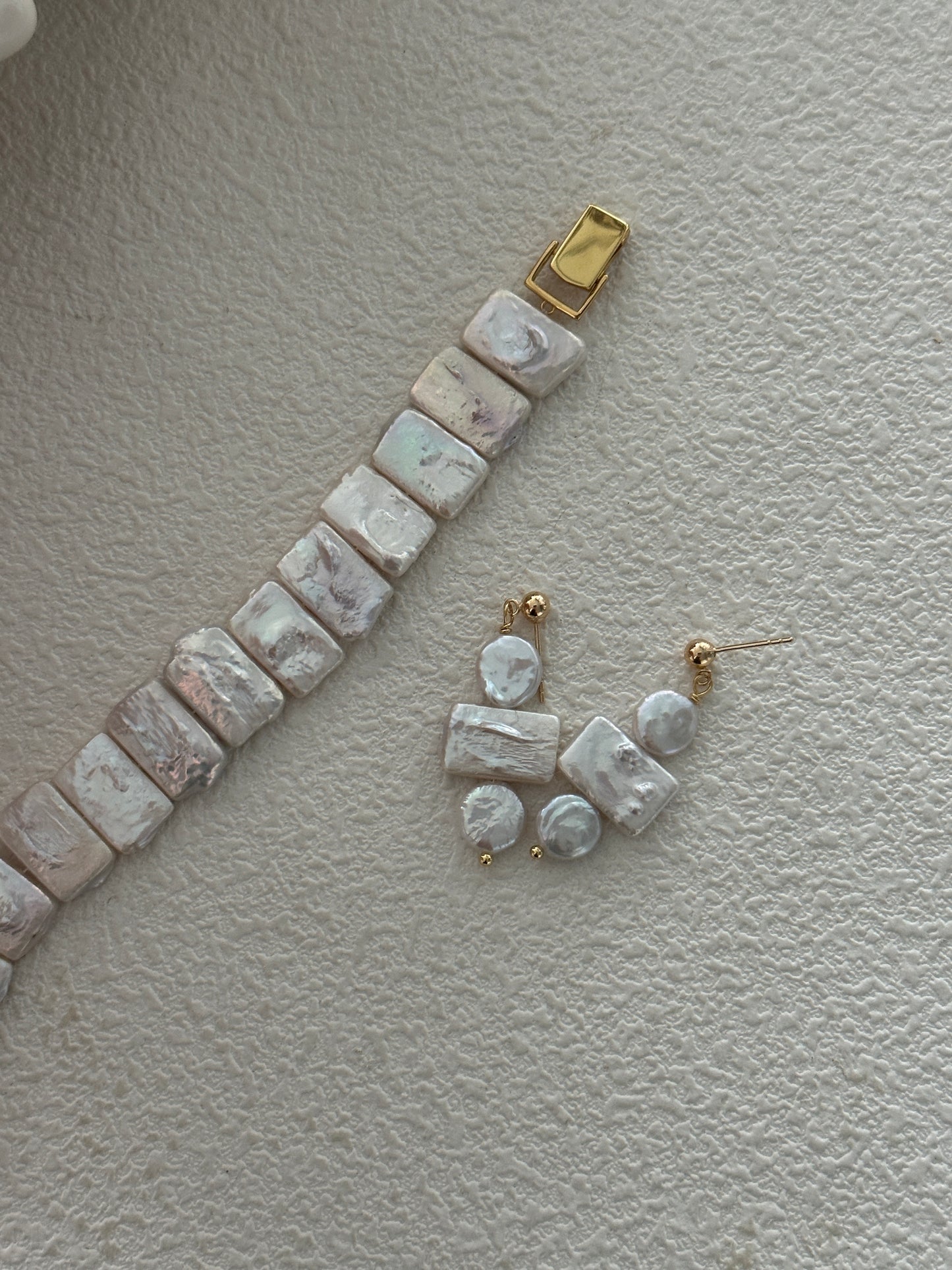 方圆巴洛克耳环