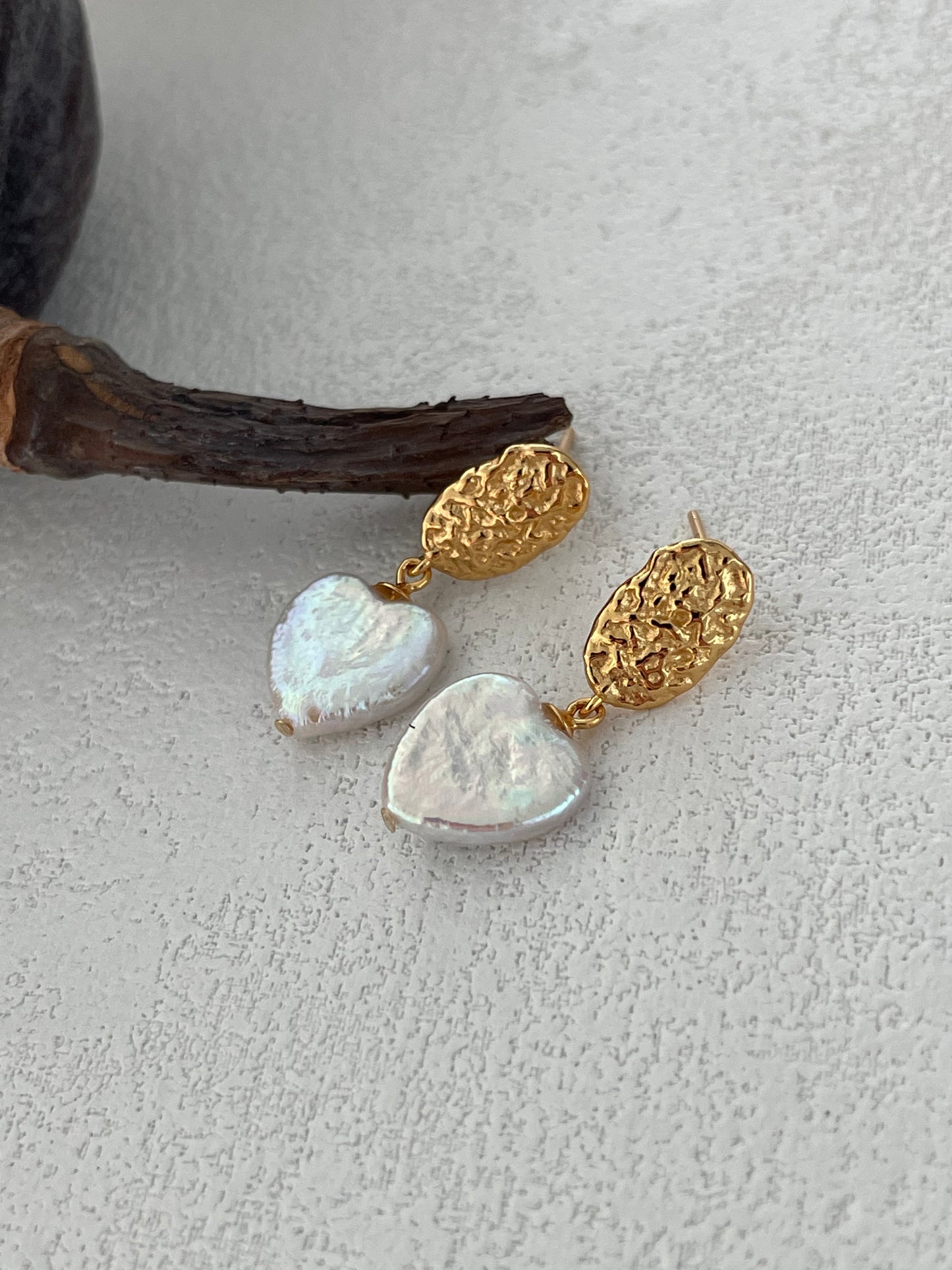 复古爱心金耳环