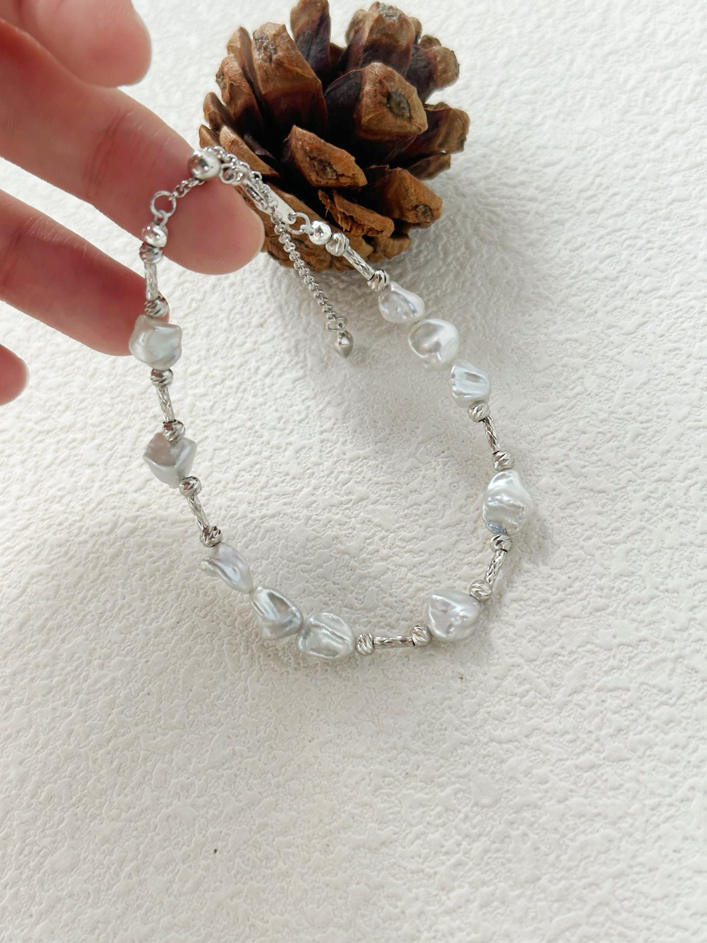 金片片珍珠手链